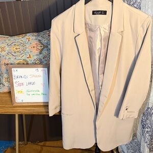Stoosh Tan/Cream Blazer | Mid Sleeves & Pockets | Size L | Like New